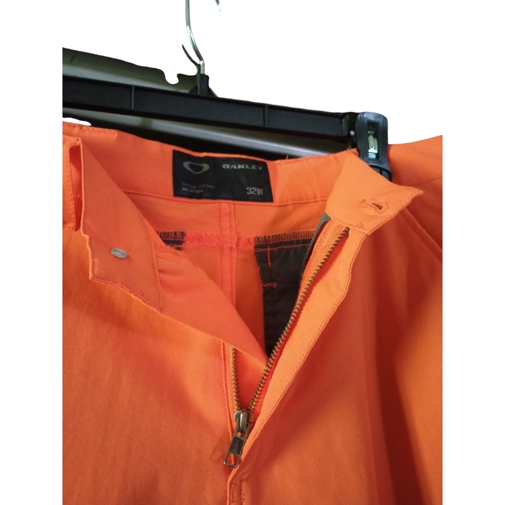 Oakley Athletic Orange Shorts Lightweight Activewear - Picture 5 of 13